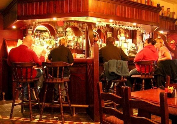 Creedons Traditional Irish Welcome Inn B&B Cork Exterior foto